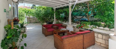 Apartment (A1) | Terrace/patio