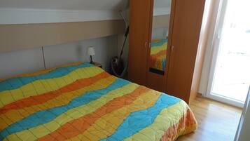 Apartment (A2) | Bügeleisen/Bügelbrett, kostenloses WLAN