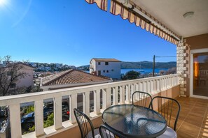 Apartment (A3) | Balcony - Apartments Vesna (Seget)