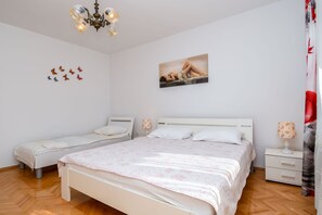 Apartment (A3) | Iron/ironing board, free WiFi - Apartments Vesna (Seget)