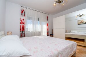 Apartment (A3) | Iron/ironing board, free WiFi - Apartments Vesna (Seget)