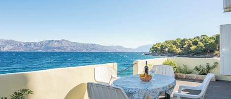 Apartment (A2) | Outdoor dining