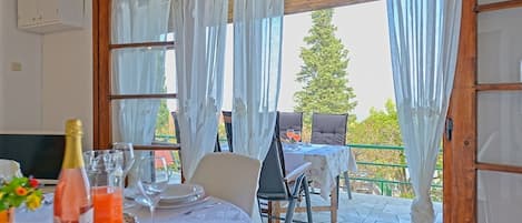 House | Private kitchen