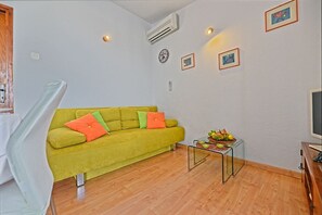 House | Living room - House Viki (Postira)