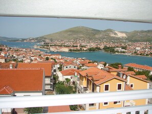 Studio (A2) | Terrace/patio - Apartments Mara (Trogir)