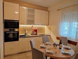 Apartment (A3) | Private kitchen