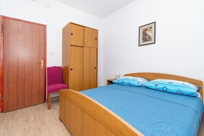 Unclassified image, 5 of 33, button - Apartment Slaven (Marina)