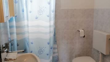 Căn hộ (A2) | Phòng tắm