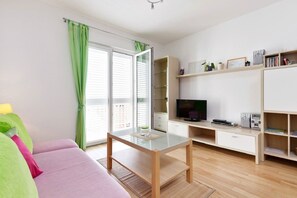 Apartment (A1) | Living room - Apartment Ljilja (Hvar)