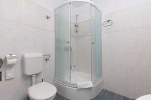 Apartment (A1) | Bathroom - Apartment Ljilja (Hvar)