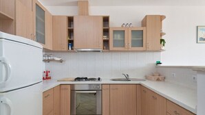 Ảnh chưa phân loại, 4 trong số 18 ảnh, nút