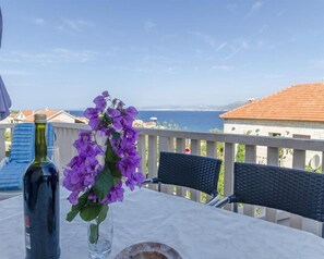 Apartment (A1) | Terrace/patio - Apartment More (Postira)
