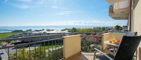 Apartment (A1) | Terrace/patio