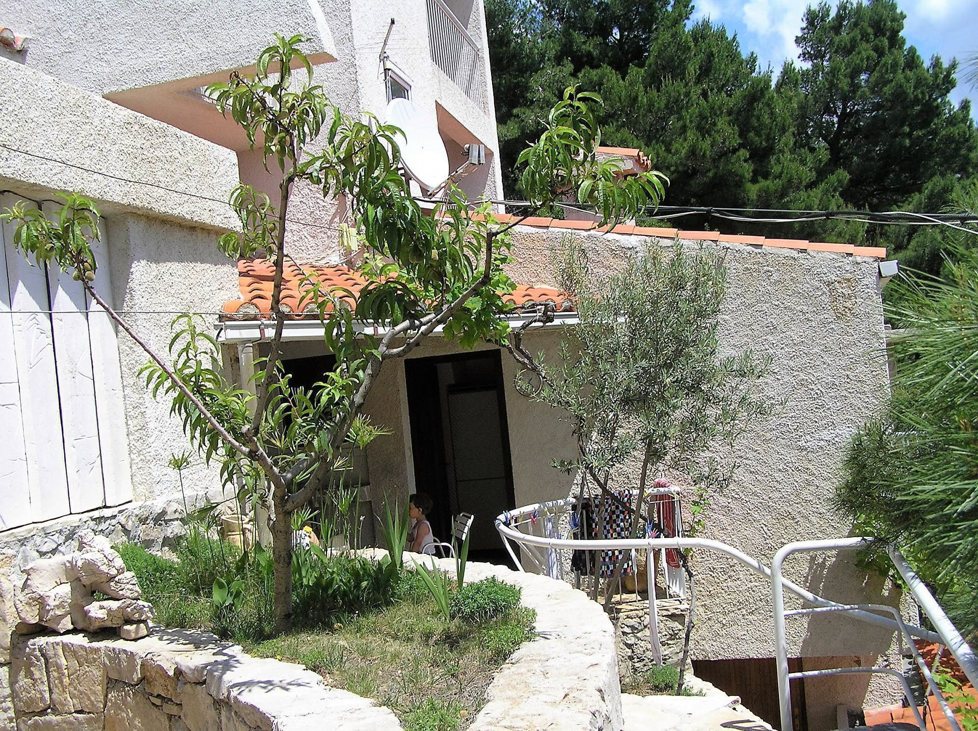 Apartment (A4) | Garden