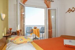 Room (S4) | Free WiFi - Apartment and Rooms Marlene (Hvar)