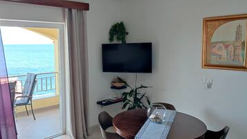 Apartment (A2) | Living room
