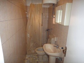 Studio (A5) | Bathroom - Apartments Antonio (Orebic)