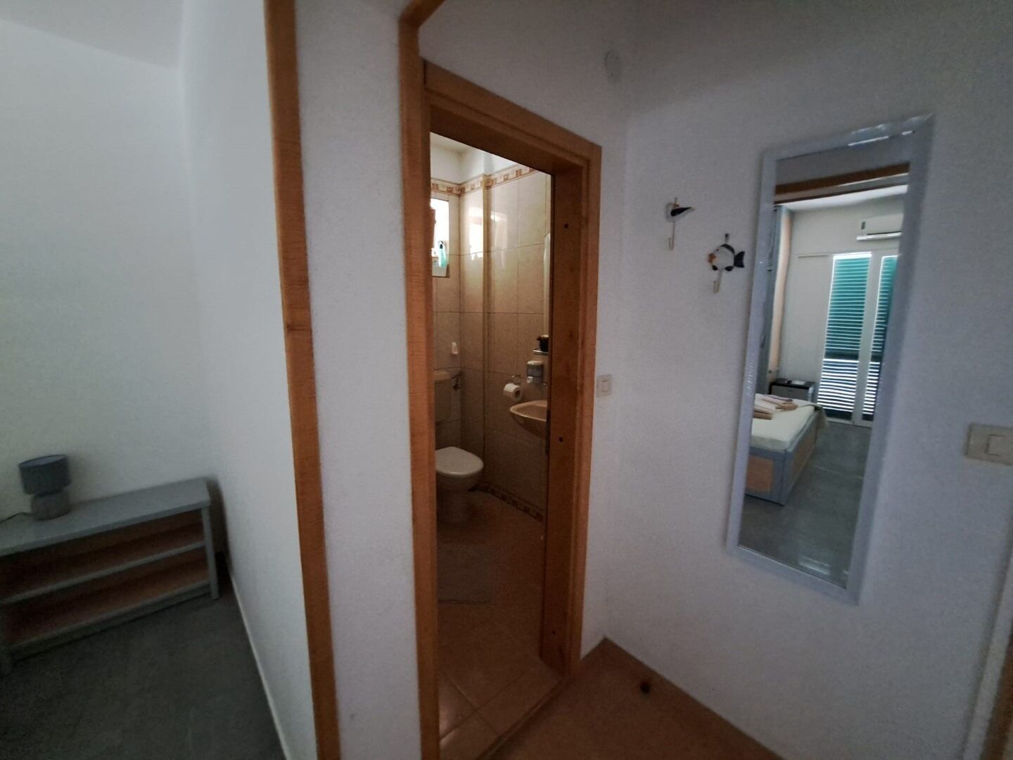 Room (S3) | Free WiFi