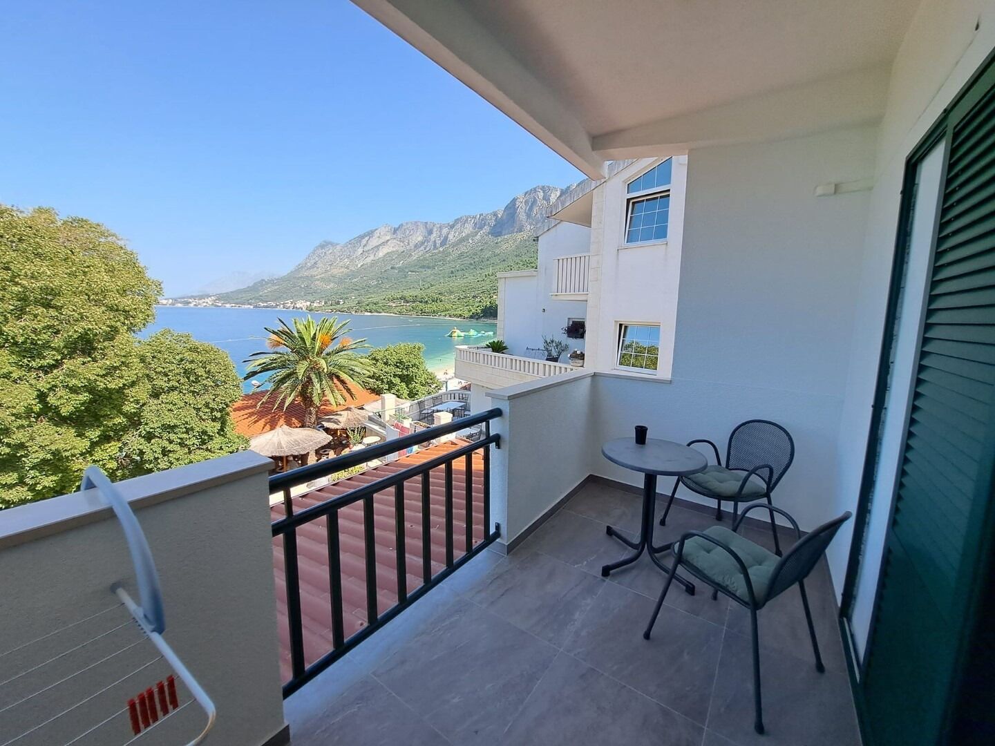 إطلالة على المياه