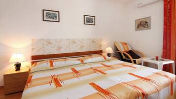 Studio (A4) | Free WiFi