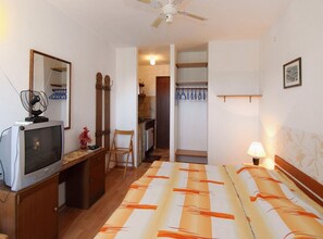 Free WiFi - Apartments Emily (Jelsa)
