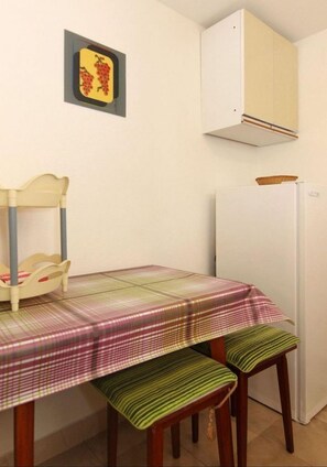 Apartment (A5) | Dining - Apartments Emily (Jelsa)