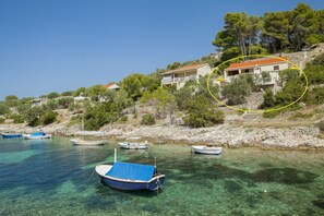 Beach nearby - House Villa Bistrana (Vela Luka)