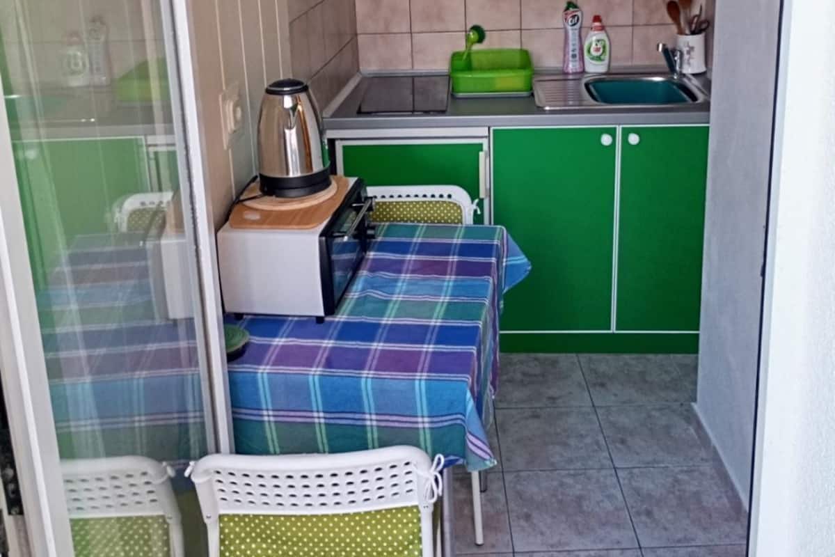 Apartment (A2) | Private kitchen