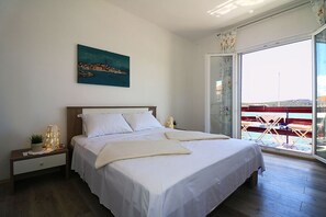 Apartment (A2) | Iron/ironing board, free WiFi - Apartment Mili Sea View Betina (Tisno)