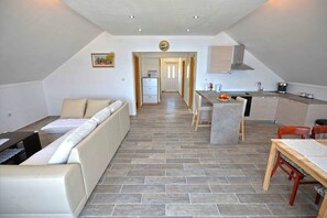 Apartment (A3) | Living room - Apartment Mili Sea View Betina (Tisno)