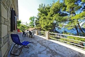 Courtyard - House Villa Marijeta (Solta)