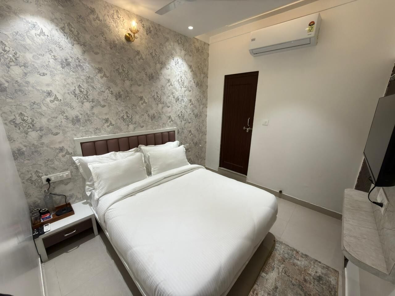 Standard Room, Courtyard View