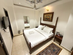 Tabla de planchar con plancha y wifi gratis 