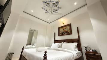 Habitación con 1 cama matrimonial o 2 individuales | Tabla de planchar con plancha y wifi gratis