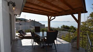 Appartement (A3) | Terrasse/Patio