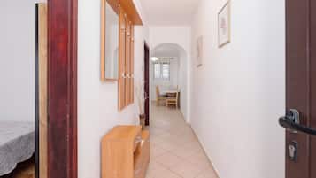 Huoneisto (A2) | Käytävä