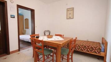 Appartement (A3) | Restauration