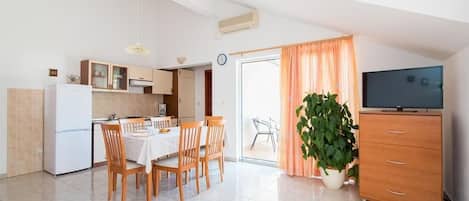 アパートメント (A1) | 専用キッチン | 冷蔵庫、オーブン、コンロ、エスプレッソマシン