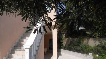 Apartment (A3) | Treppe