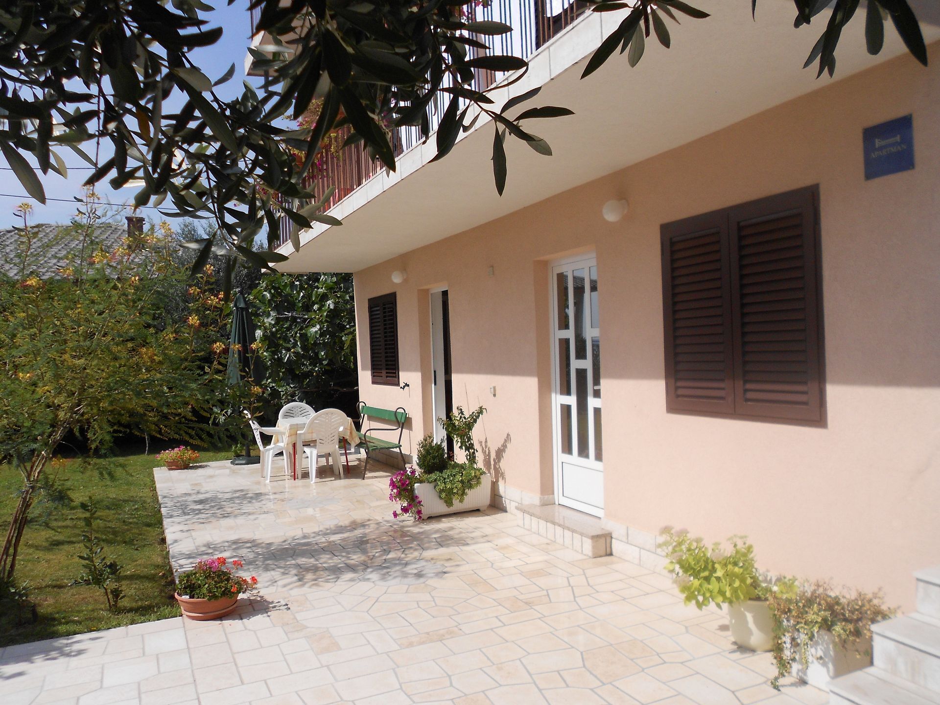 Apartment (A2) | Terrace/patio