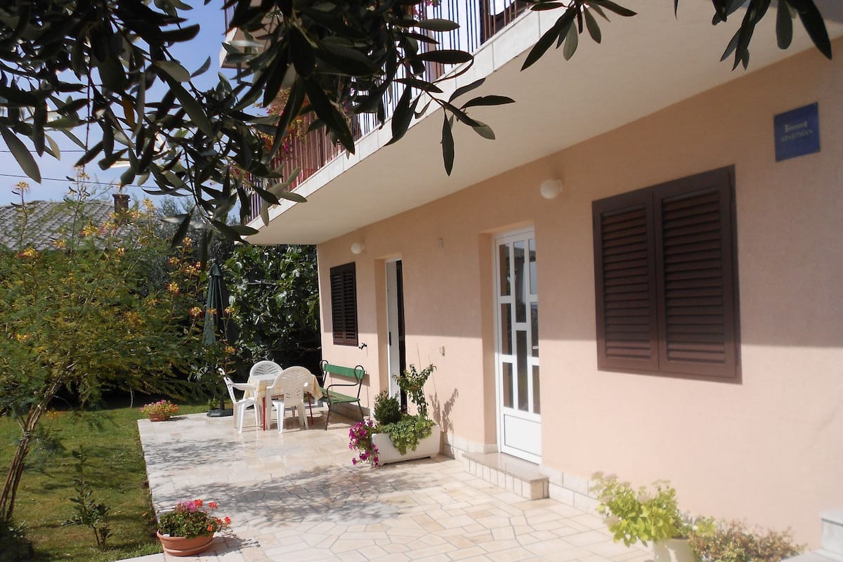 Apartment (A2) | Terrace/patio