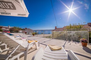 Terrace/patio - Apartments Saga (Omis)