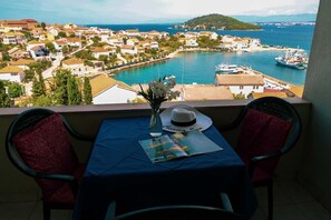 Apartment (A1) | Terrace/patio