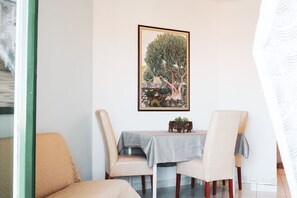 Apartment (A2) | Dining - Apartments Novis (Kali)