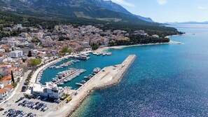 Aerial view - Apartments Marijo (Baska Voda)