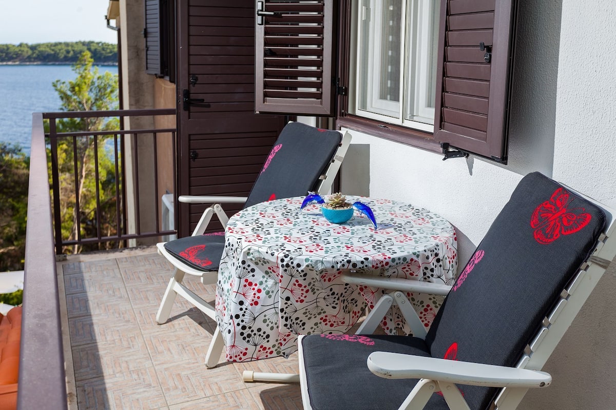 Studio (A2) | Terrace/patio