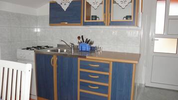 Appartement (A2) | Cuisine privée