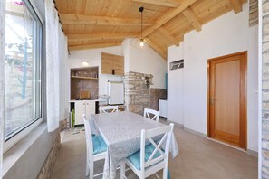 House | Dining - House Doria (Vela Luka)