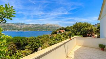 Ferienhaus | Blick auf das Wasser