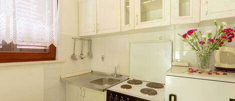 House | Private kitchen